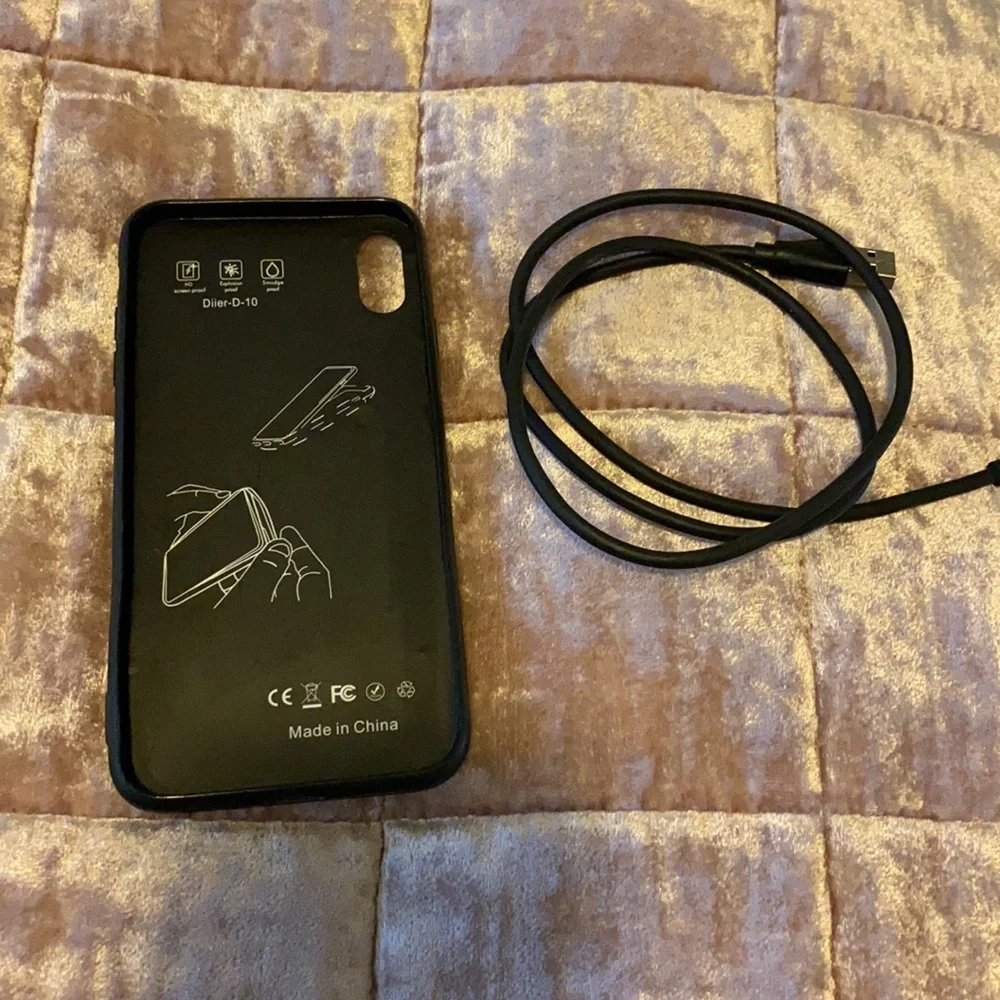 Gameboy iPhone case - Picture 3 of 3